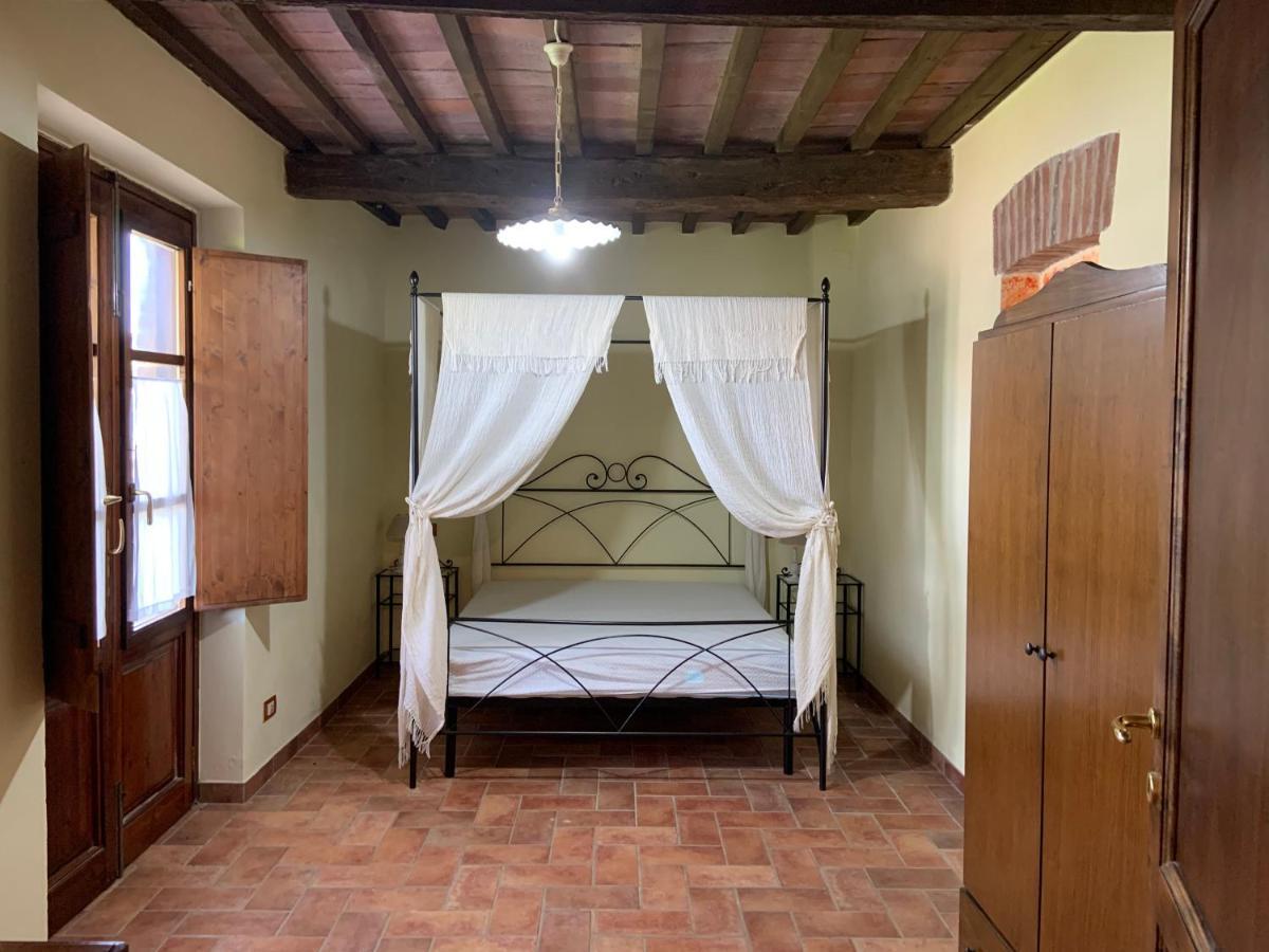 Agriturismo Borgo Campetroso 苏韦雷托 外观 照片