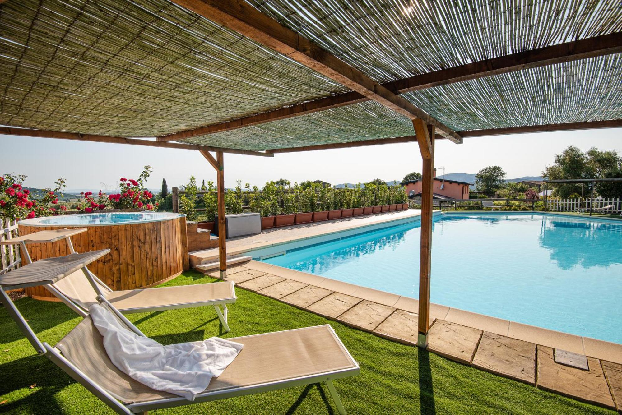 Agriturismo Borgo Campetroso 苏韦雷托 外观 照片