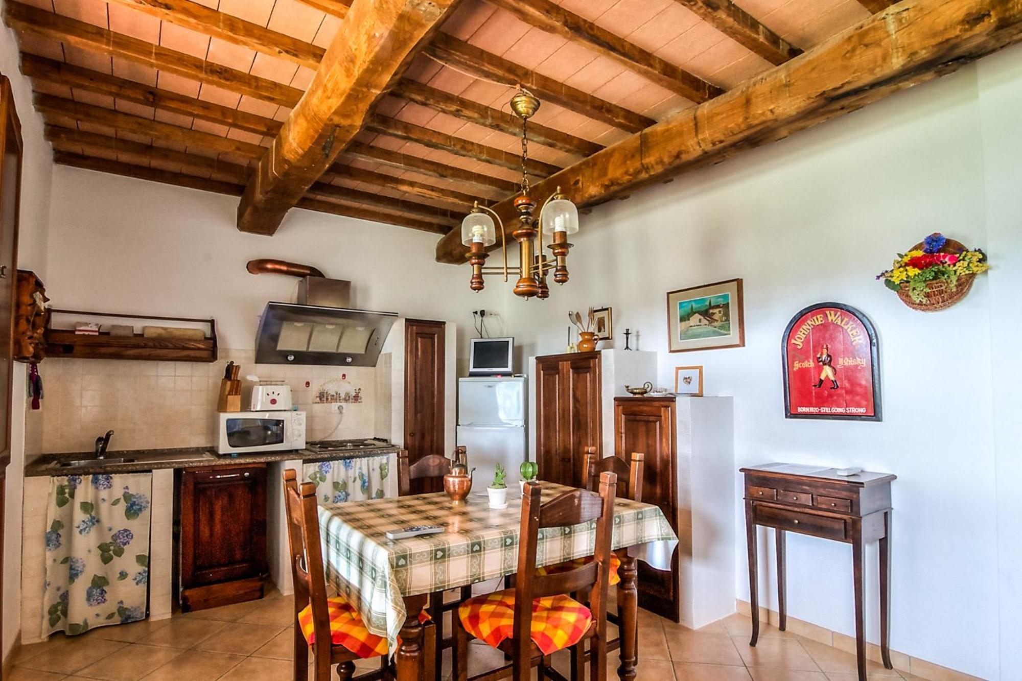 Agriturismo Borgo Campetroso 苏韦雷托 外观 照片