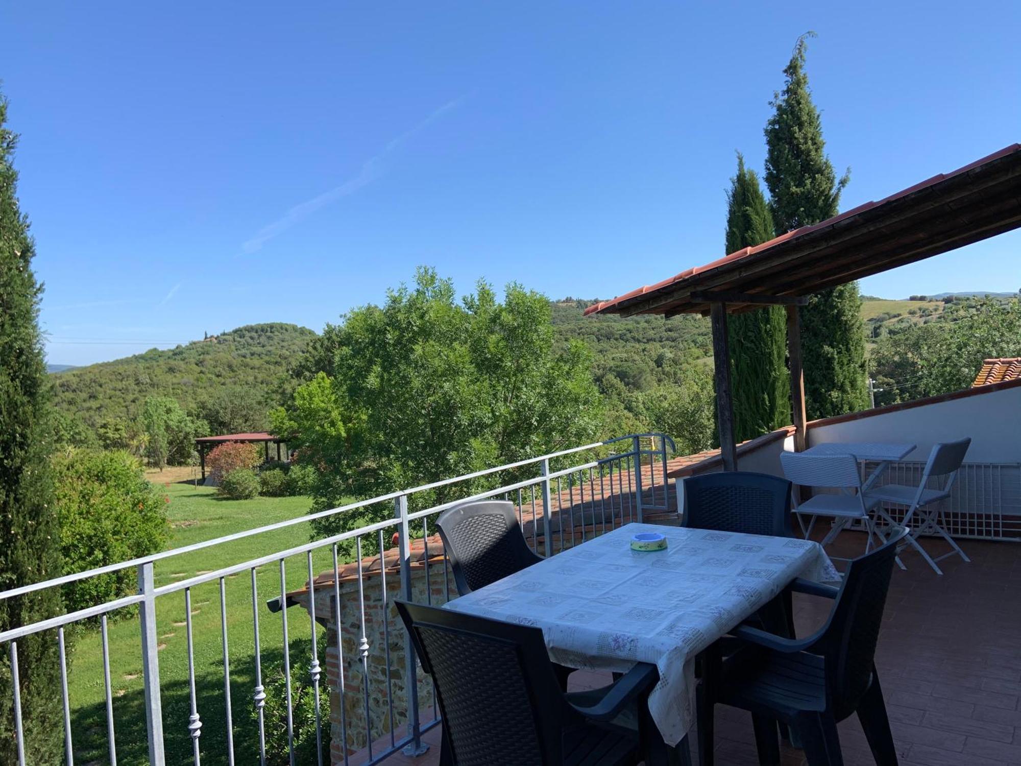 Agriturismo Borgo Campetroso 苏韦雷托 外观 照片
