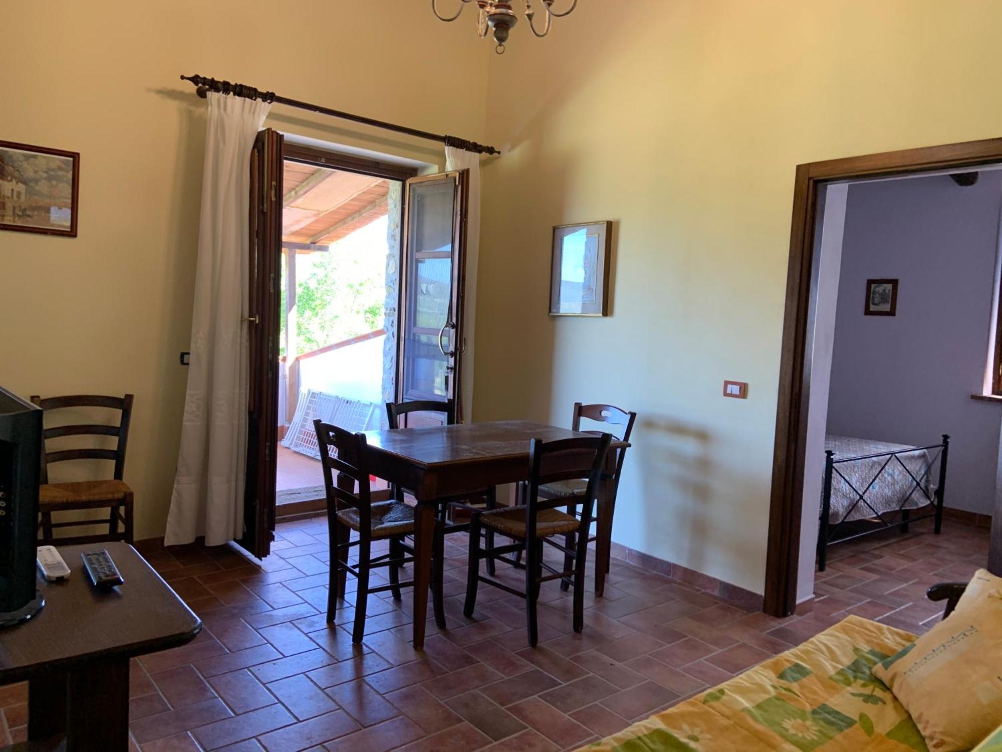 Agriturismo Borgo Campetroso 苏韦雷托 外观 照片