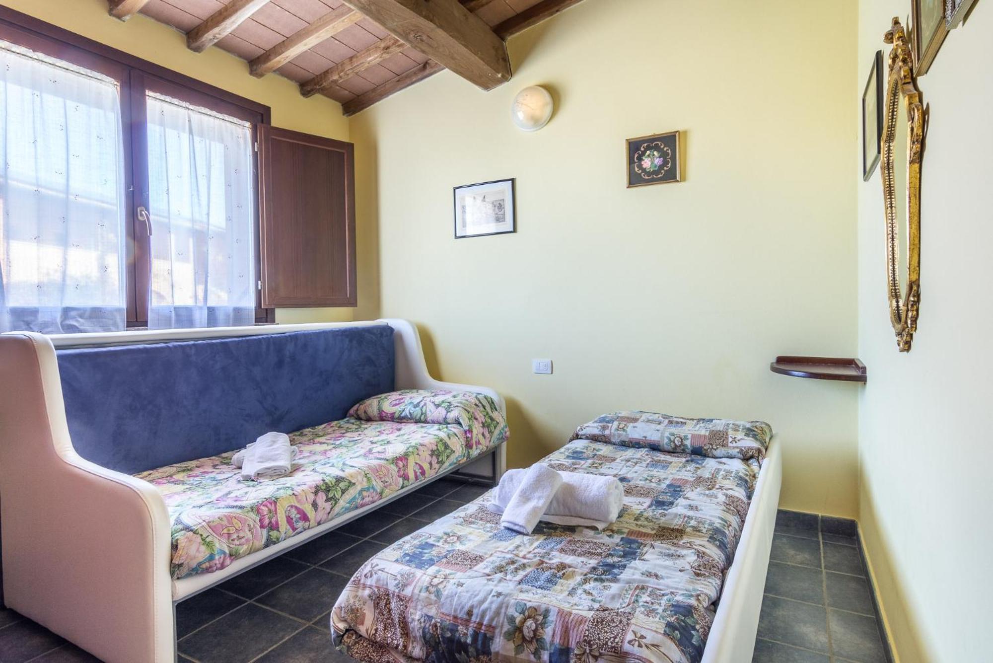 Agriturismo Borgo Campetroso 苏韦雷托 外观 照片