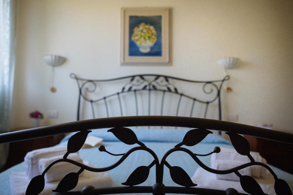 Agriturismo Borgo Campetroso 苏韦雷托 外观 照片
