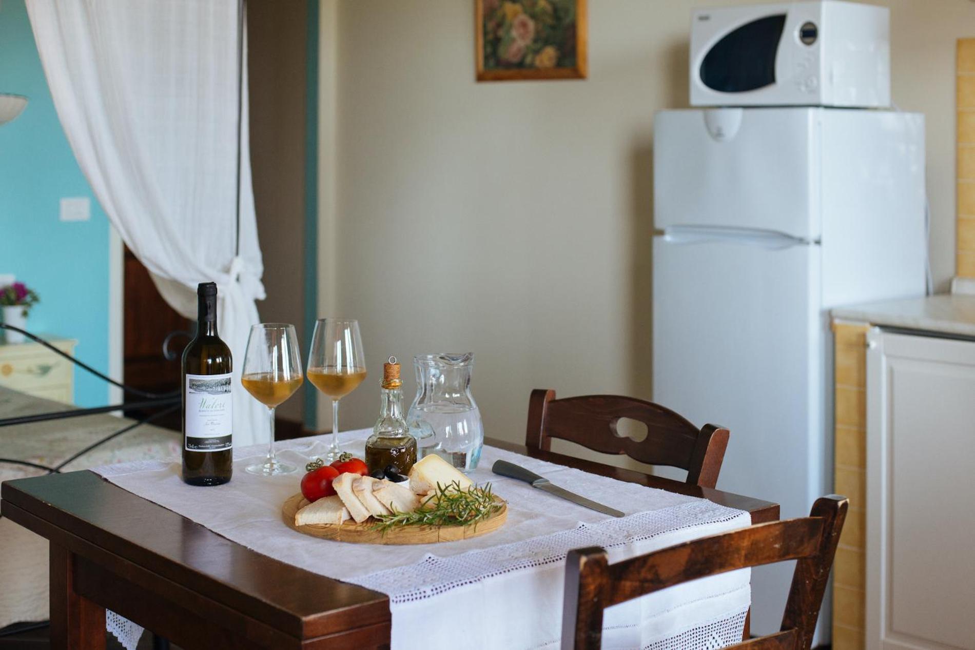 Agriturismo Borgo Campetroso 苏韦雷托 外观 照片