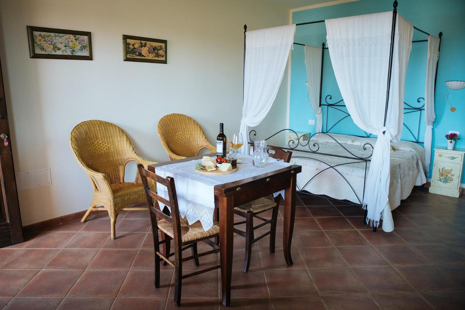 Agriturismo Borgo Campetroso 苏韦雷托 外观 照片