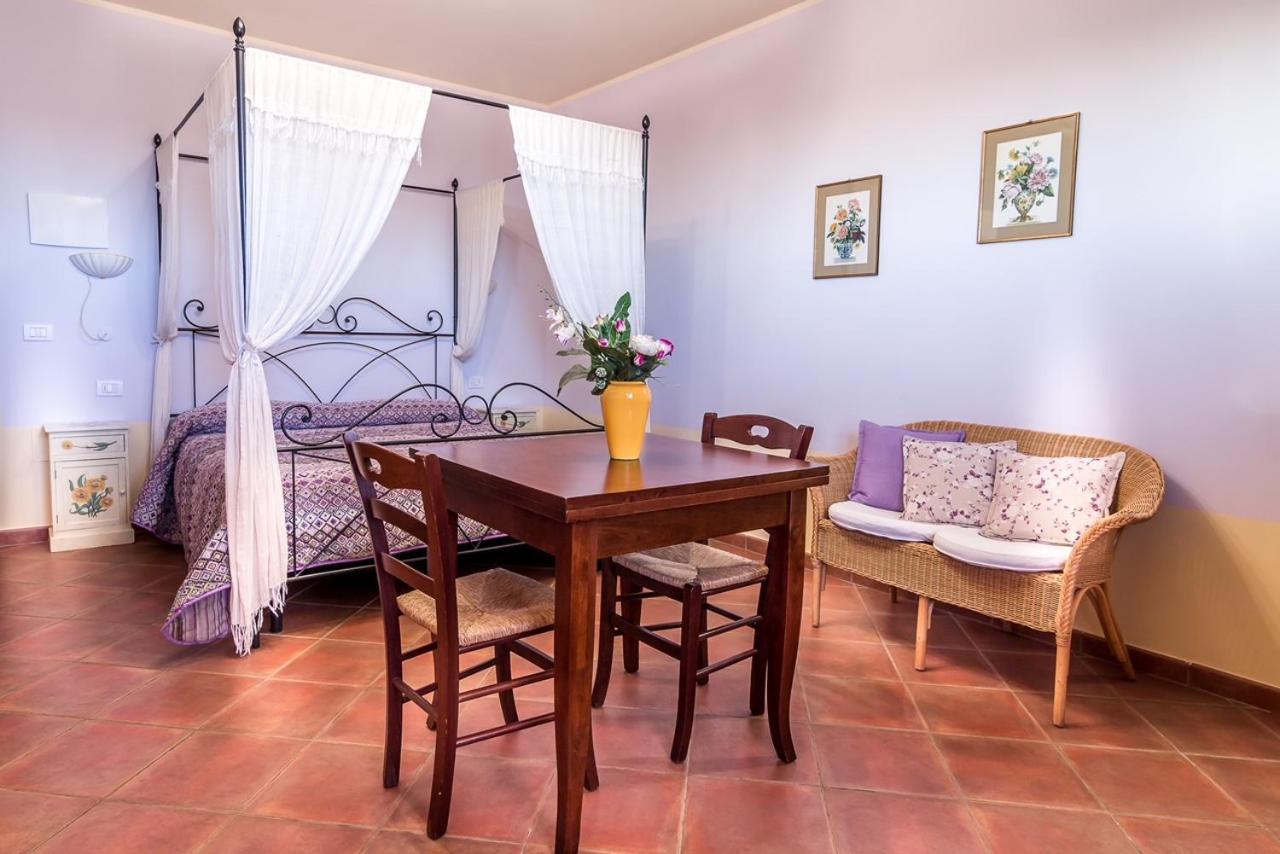 Agriturismo Borgo Campetroso 苏韦雷托 客房 照片
