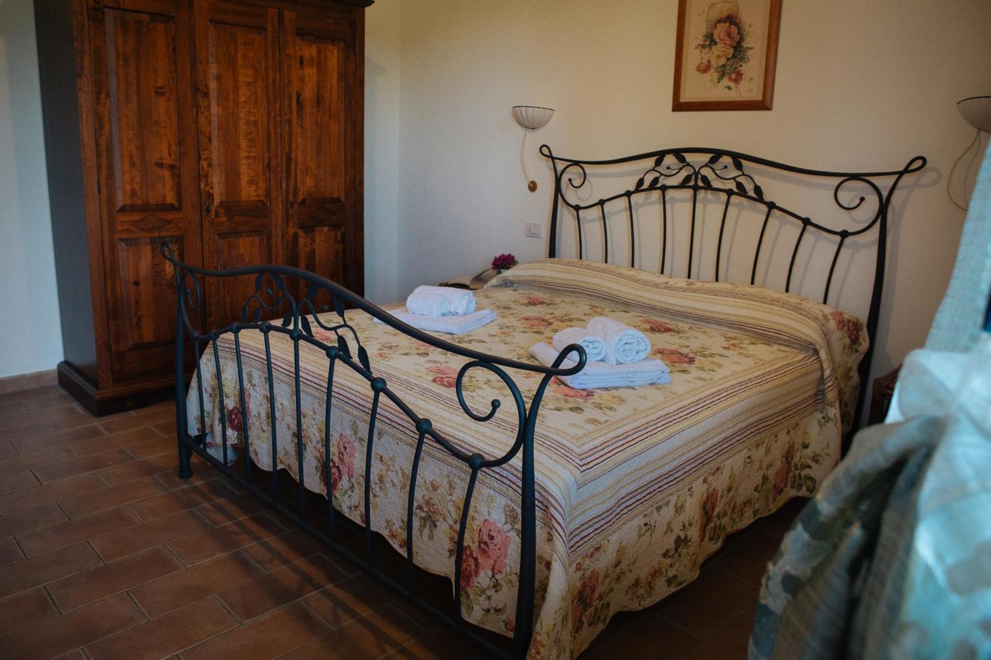 Agriturismo Borgo Campetroso 苏韦雷托 外观 照片