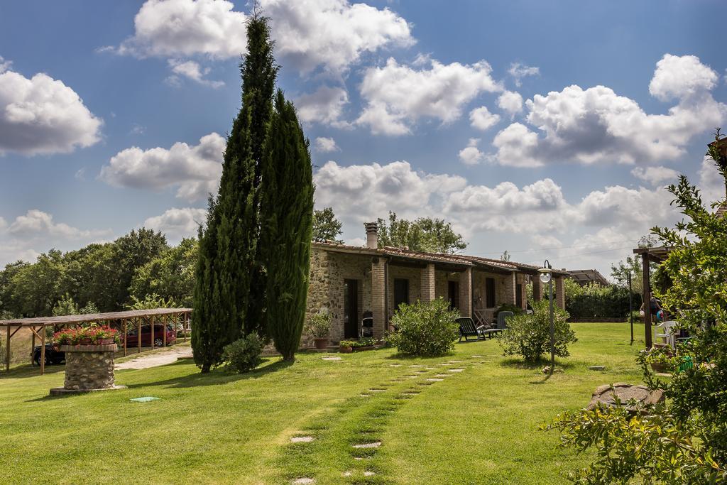 Agriturismo Borgo Campetroso 苏韦雷托 外观 照片