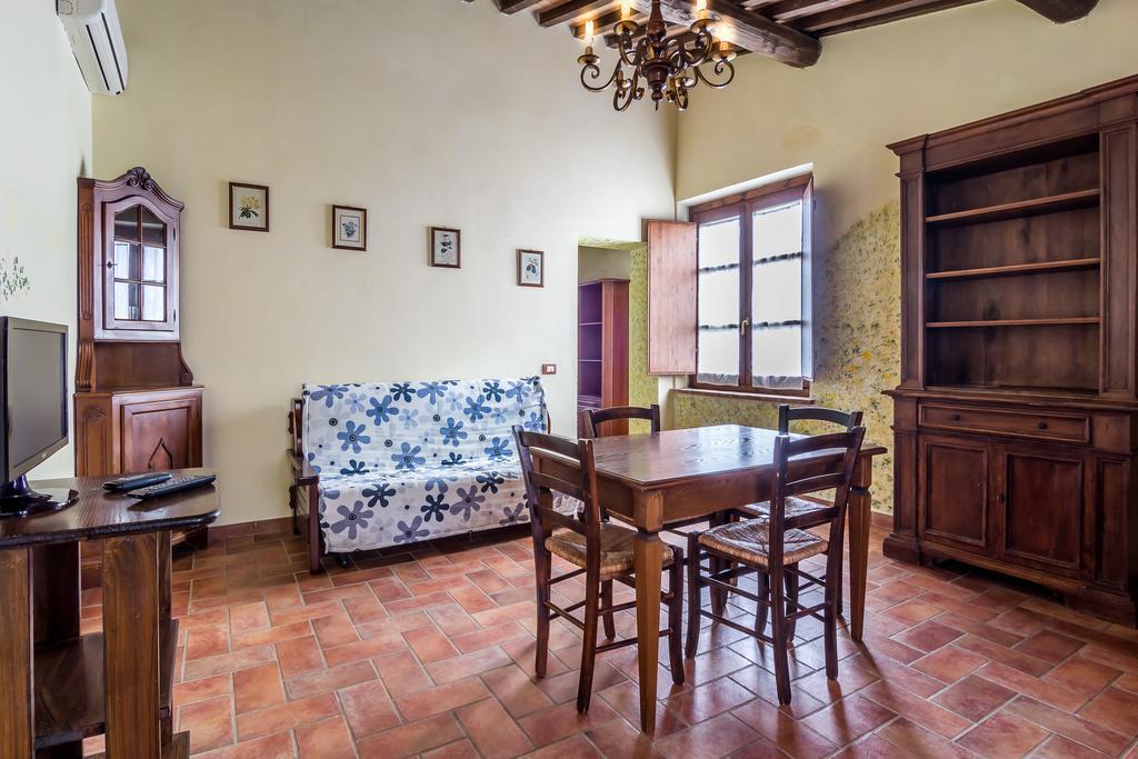 Agriturismo Borgo Campetroso 苏韦雷托 外观 照片