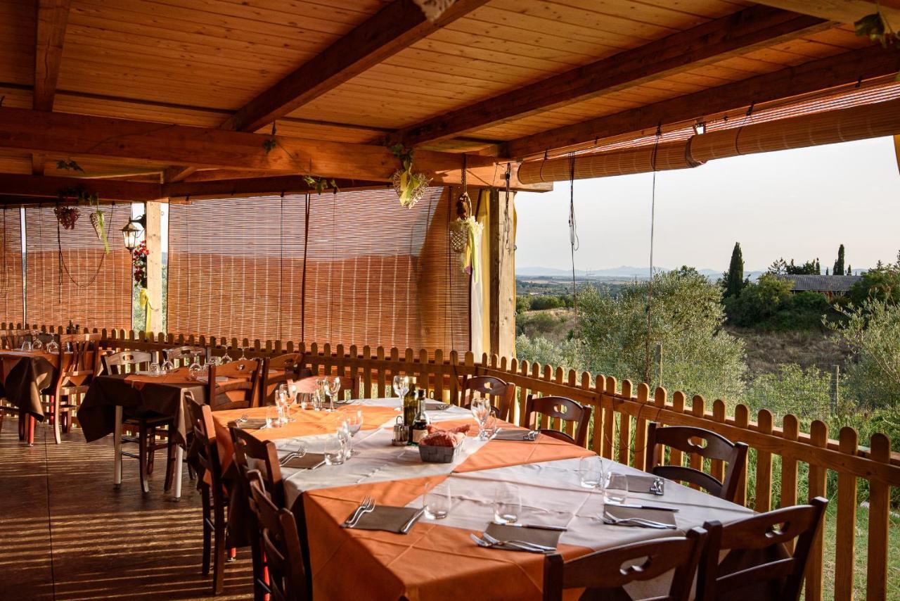 Agriturismo Borgo Campetroso 苏韦雷托 外观 照片